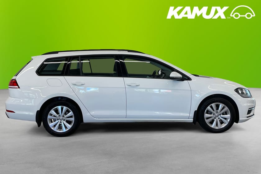 Bild 2 av Volkswagen Golf Sportscombi 2.0 TDI 4Motion 150hk Värmare CarPlay