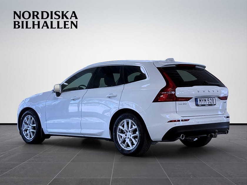 Bild 5 av Volvo XC60 B4 AWD Geartronic Momentum Advanced Dragkrok Värmare