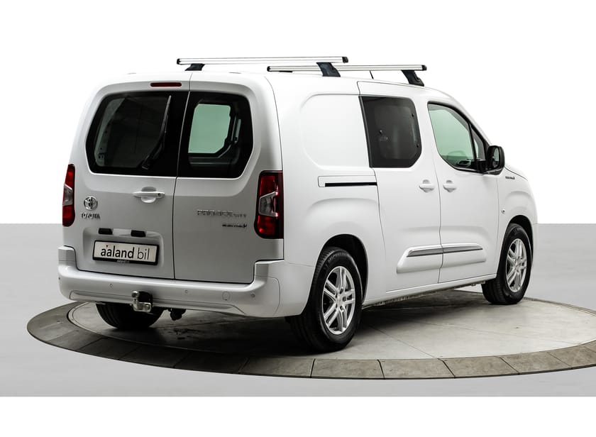 Bilde 4 av Toyota ProAce City Electric L2 - Hengerfeste - Takbøyler