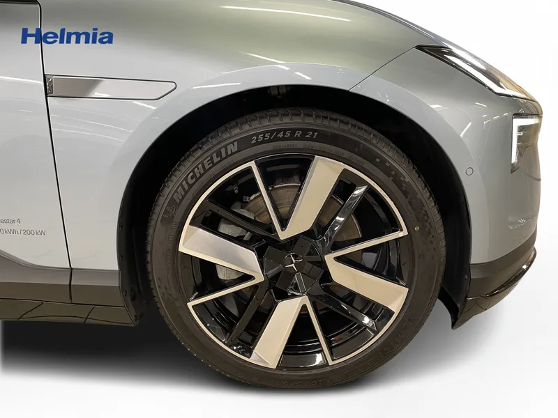 Bild 9 av 15 – Polestar 4 Long range Single motor