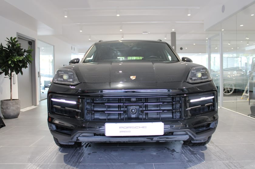 Bild 3 av Porsche Cayenne E-Hybrid 