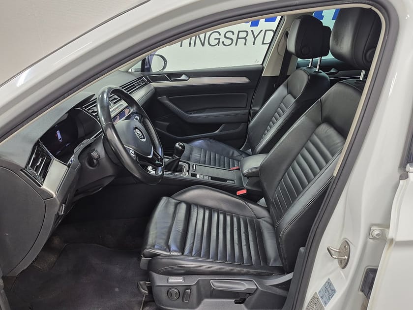 Bild 2 av Volkswagen Passat Sportscombi TDI 190HK R-Line