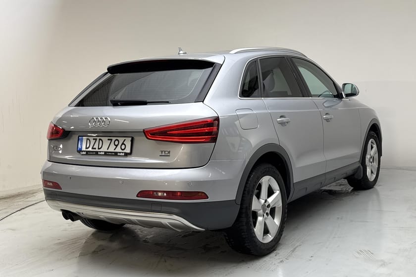 Bild 3 av Audi Q3 2.0 TDI quattro (140hk) Sports Edition Panorama