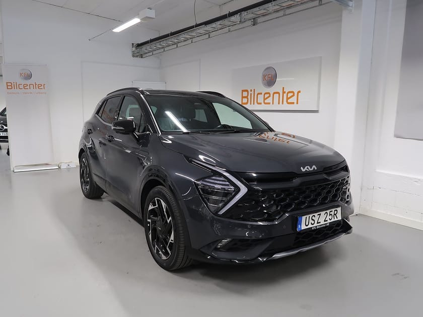 Bild 3 av Kia Sportage PHEV AWD GT-Line V-Däck ingår H/K-360°-Taklucka-Drag-El