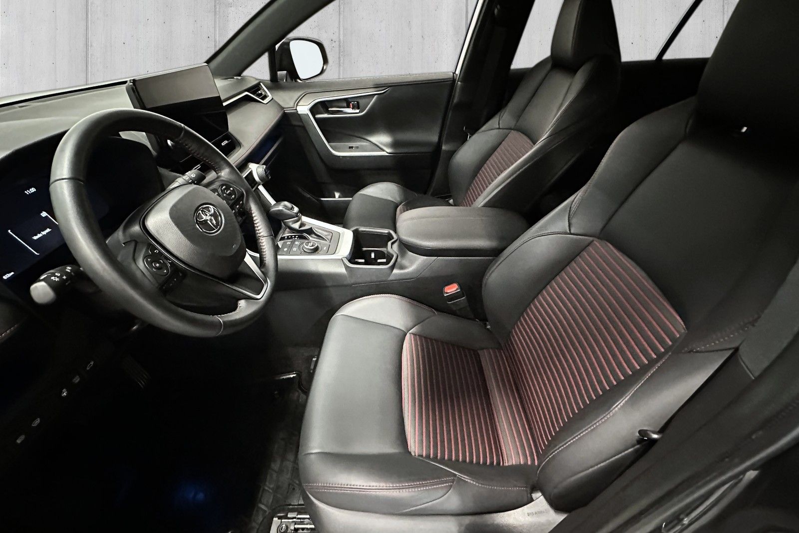 Toyota RAV4 Plug-in Hybrid E-CVT, 306hp, 2024
