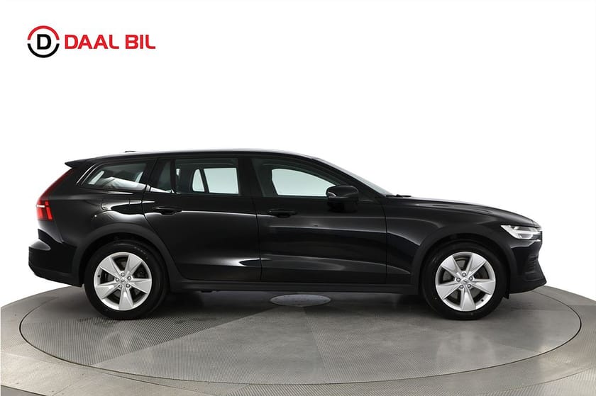 Bild 5 av Volvo V60 Cross Country B4 AWD 197HK ADVANCED DRAG B-KAM NAVI HIGH PERFORMANCE