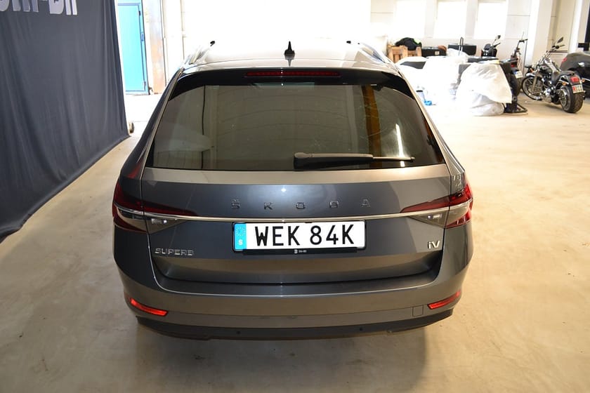 Bild 4 av Škoda Superb iV Kombi Skoda 1.4 TSI Business Edition, dragkrok värmare