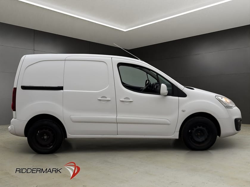 Bild 2 av Citroën Berlingo Van Increased Payload Ny-Kamrem Drag PDC Farthållare 1-Brukare