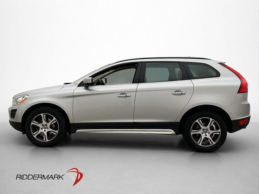 Bild 4 av Volvo XC60 D4 AWD Momentum Panorama Navi D-Värm Skinn Drag