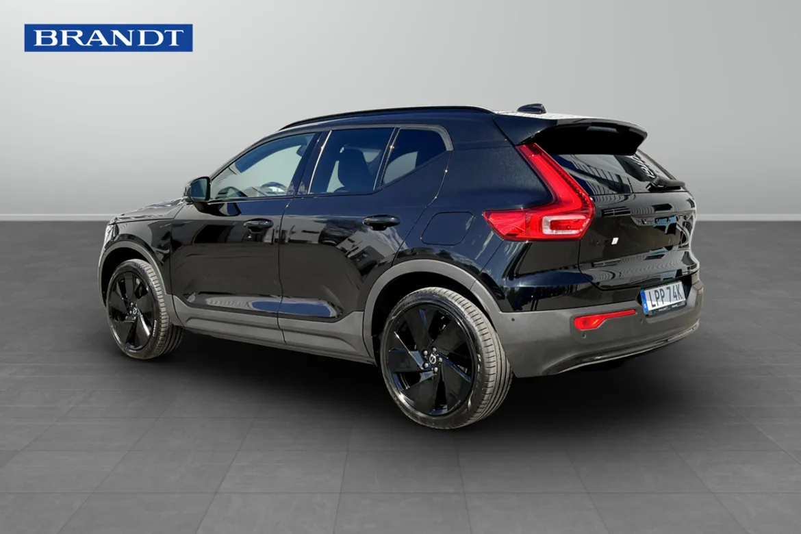 Volvo EX40 Twin Motor Performance
