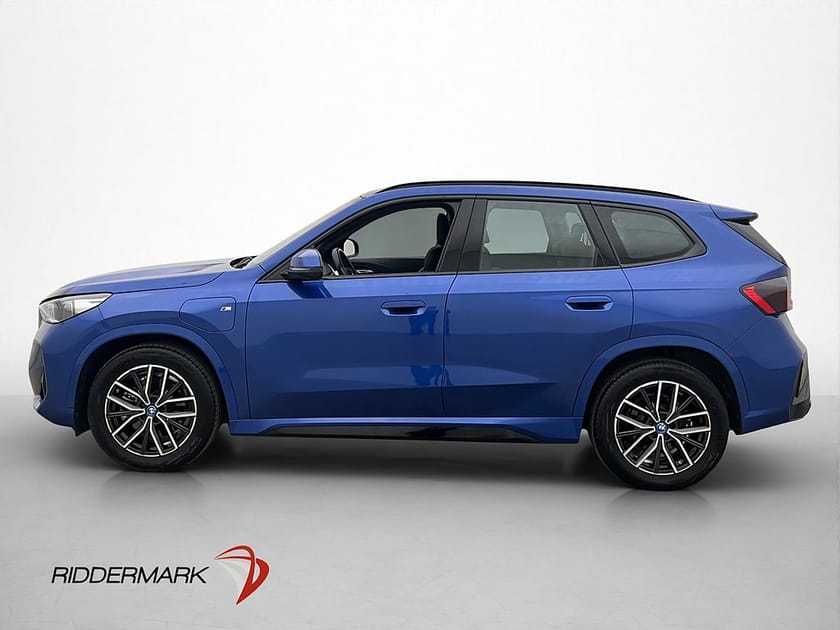 Bild 4 av BMW X1 xDrive25e M Sport Kamera Widescreen CarPlay MOMS