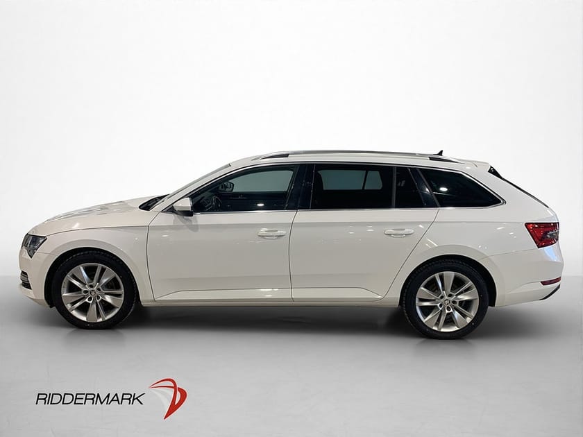 Bild 4 av Škoda Superb Kombi Skoda 2.0 TDI 4x4 Värmare Cockpit Skinn Kamera Drag