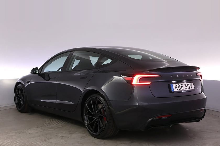 Bild 4 av Tesla Model 3 Performance AWD Highland Autopilot Pano