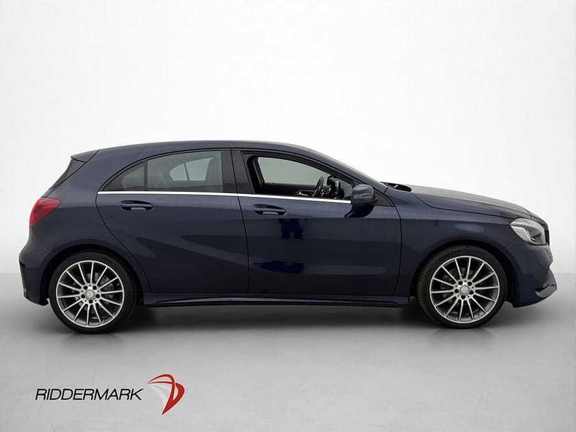 Bild 4 av Mercedes-Benz A 180 d 7G AMG Line Kamera CarPlay 109hk