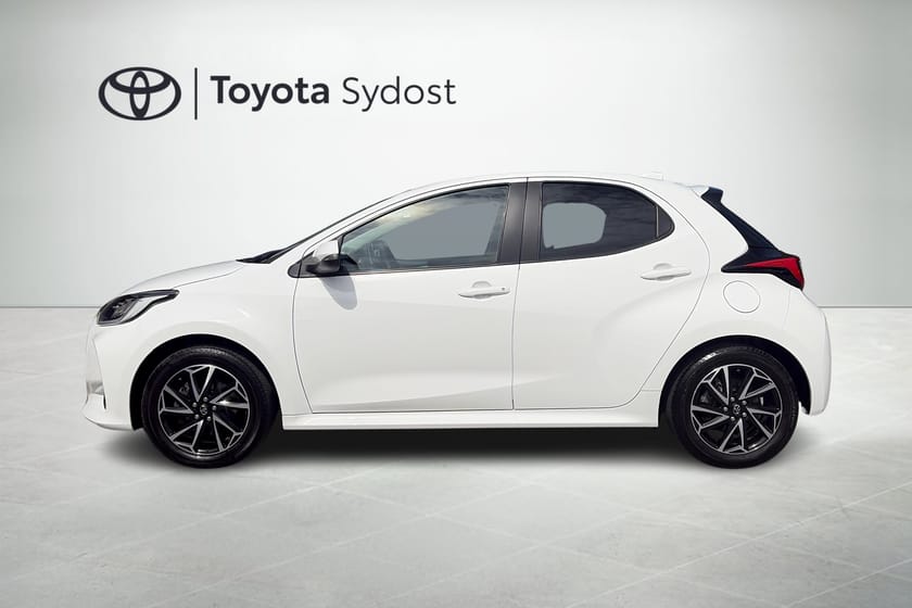 Bild 4 av Toyota Yaris Hybrid 1,5 Active Plus 115 hk Automat, Farthållare, Keyless