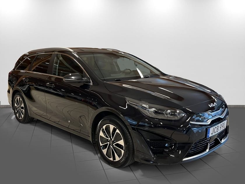 Bild 3 av Kia Ceed Sportswagon Plug-in Hybrid SW DCT 141hk Advance "Drag"