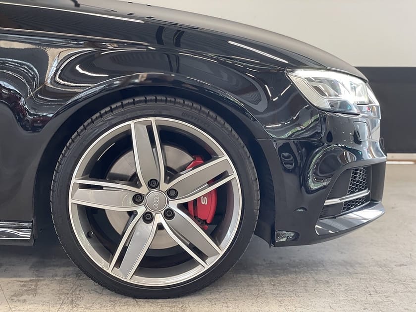 Bild 5 av Audi S3 Sportback 2.0 TFSI 310hk Quattro Cockpit Bang&Olufsen