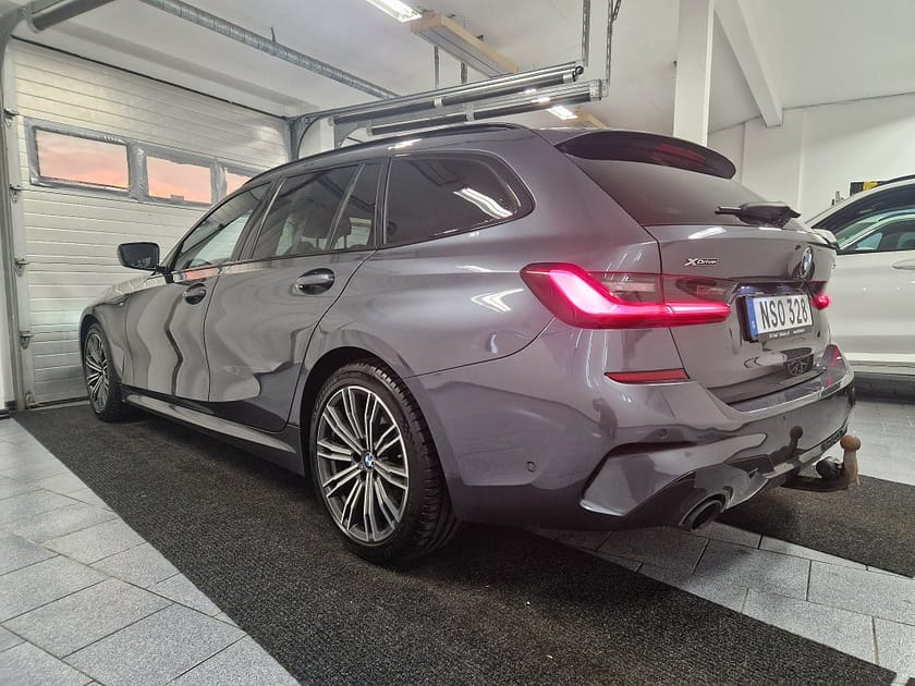 Bild 4 av BMW 320d xDrive Touring 190 hk M Sport Steptronic Euro 6 MOMS