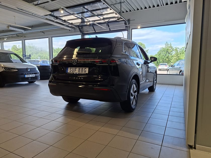 Bild 4 av Volkswagen Tiguan eHybrid LIFE 204HK DSG Dragkrok