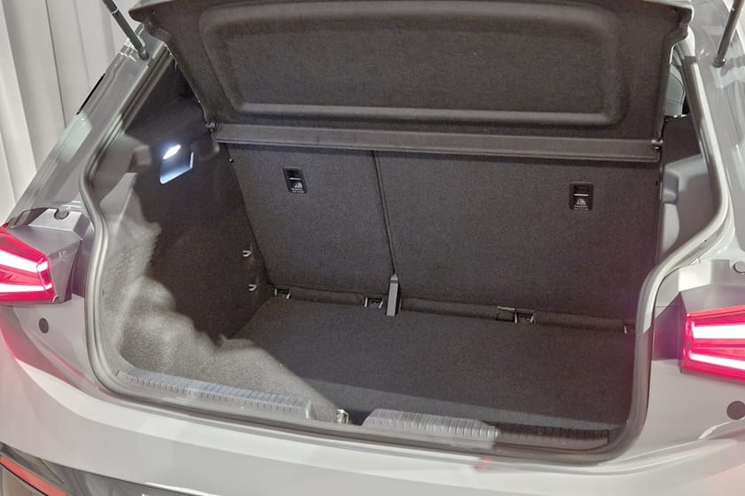 Bild 5 av CUPRA Born 58 | P-klimat | Backkamera | Navi | Adaptiv farthålla