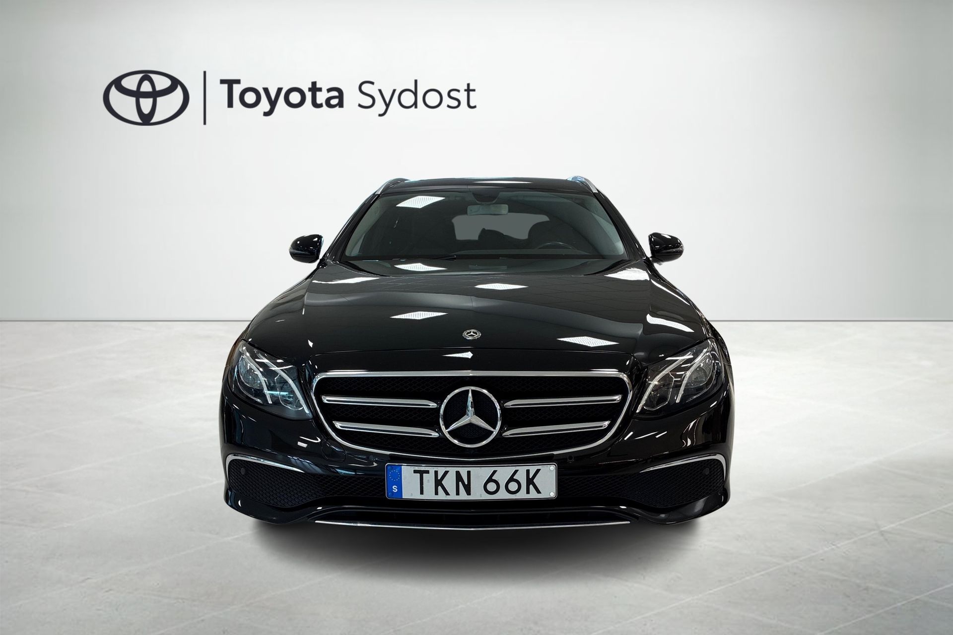 Mercedes-Benz E 2020, bild 5/10