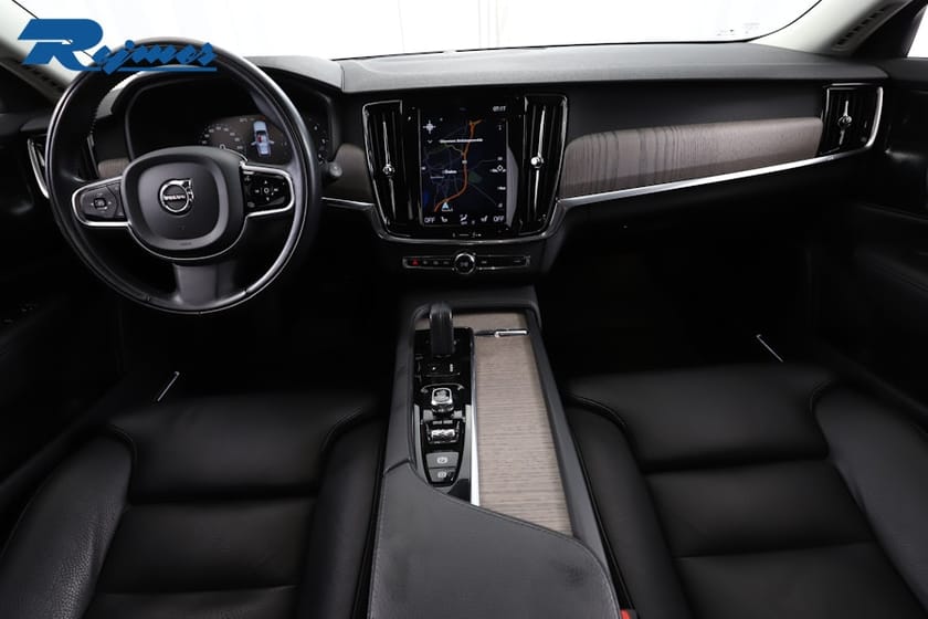 Bild 2 av Volvo V90 Cross Country B4 AWD Diesel Adv Edt