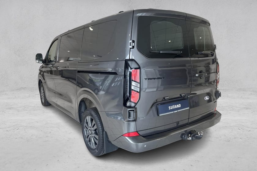 Bilde 3 av Ford Transit Custom 320 | – Business | Ekstra lys | Hengerfeste | 4x4 |