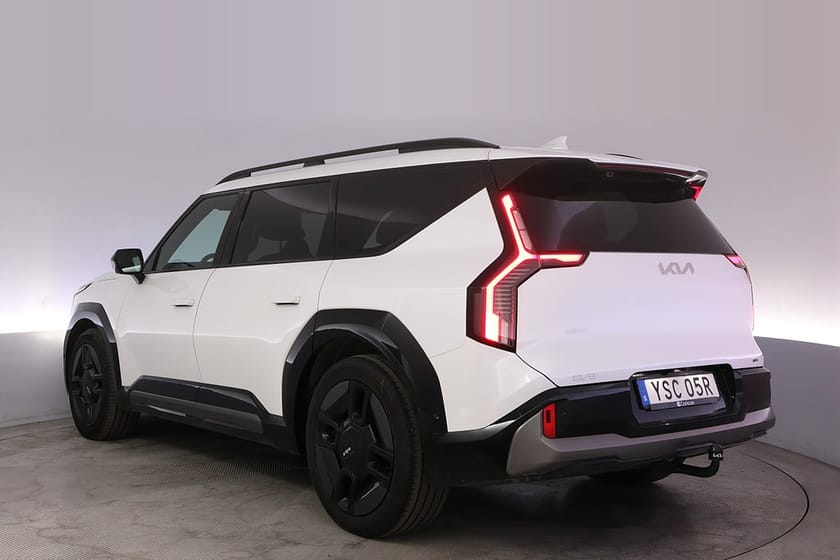 Bild 4 av Kia EV9 AWD GT Line Pano Elstol 7-sits Meridian Drag V-hjul