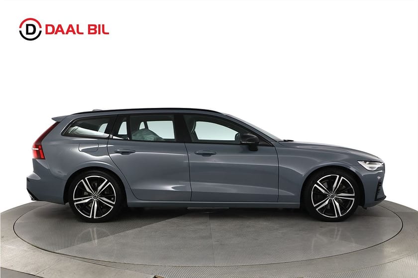 Bild 5 av Volvo V60 RECHARGE T6 AWD 341HK R-DESIGN B-KAMERA NAVIGATION VÄRM