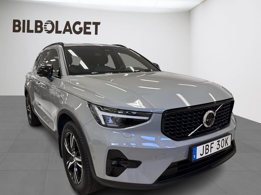 Bild 5 av Volvo XC40 B3 FWD Bensin Plus Dark