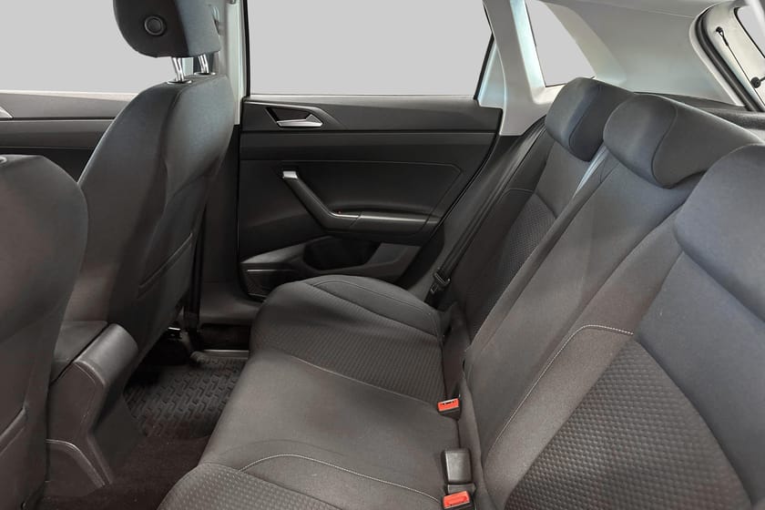 Bild 4 av Volkswagen Polo 1.0 TSI 95hk | Beats Audio | CarPlay | SoV-hjul