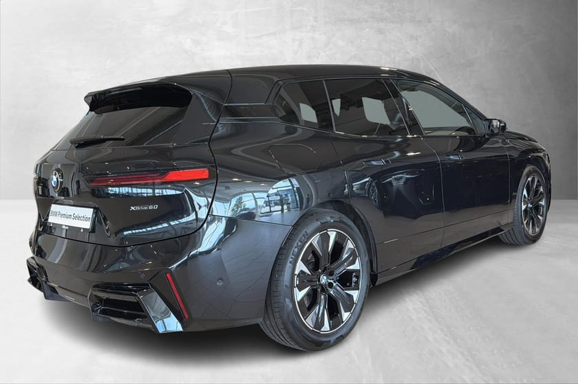 Bilde 5 av BMW iX xDrive60 Fully charged Krok panorama 360 21 Innovation