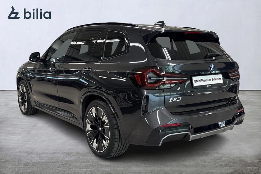 Bild 2 av BMW iX3 Charged Plus | Drag | H&K | Panorama | Aktiv farth.