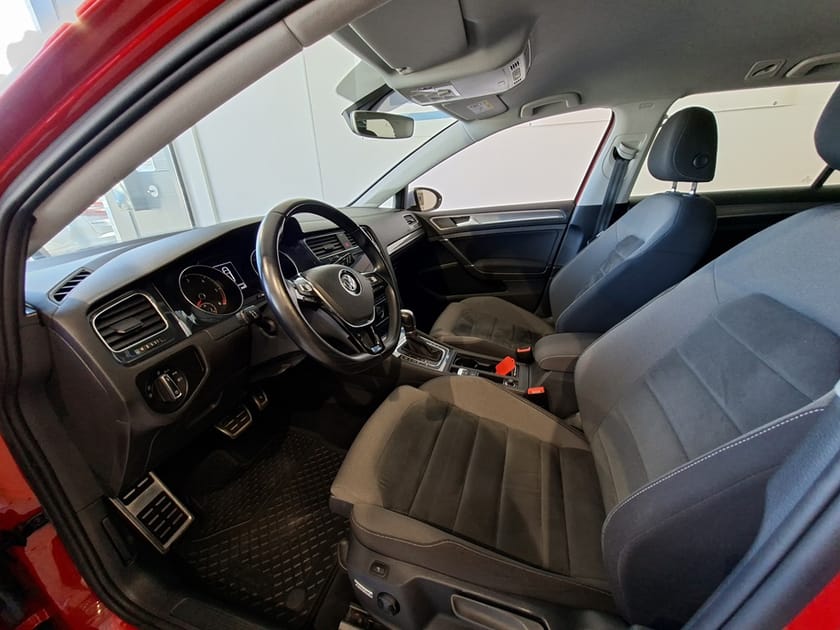 Bild 5 av Volkswagen Golf Alltrack 4Motion 2.0TDI DSG Drag Backkamera