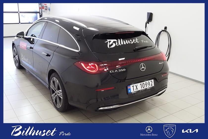 Bilde 2 av Mercedes-Benz CLA 350 4MATIC Shooting Brake