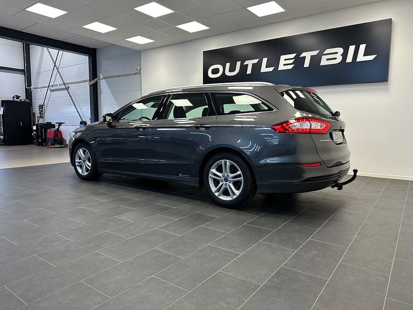 Bild 4 av Ford Mondeo Kombi 1.5 TDCi Titanium Dragkrok Värmare