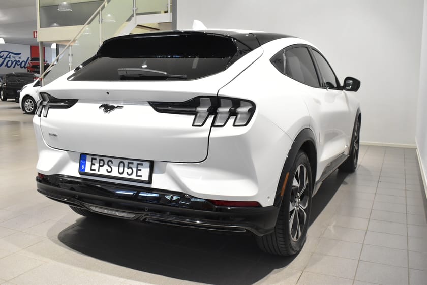 Bild 5 av Ford Mustang Mach-E Standard Range AWD SR 269hk Teknikpaket | 360" | B&O |