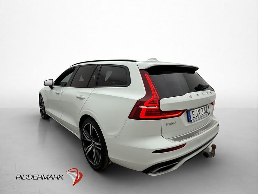 Bild 5 av Volvo V60 Recharge T6 AWD R-Design 350hk VOC Cockpit Navi