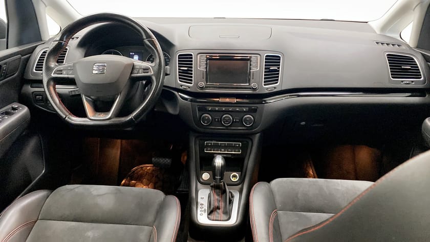 Bild 4 av SEAT Alhambra 7-Seater 2.0 TDI DSG 150hk 7-Sits - Backk - Drag - Pano - Värmare