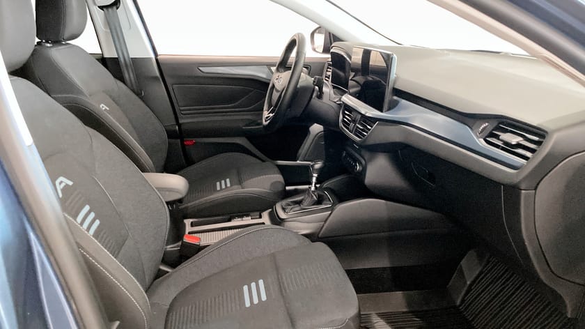 Bild 3 av Ford Focus Kombi 1.0T 125hk Rattvärme Privatleasa 3795kr/mån