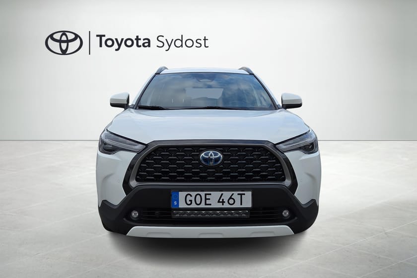 Bild 3 av Toyota Corolla Cross Hybrid AWD-i Executive (drag, m-värme)
