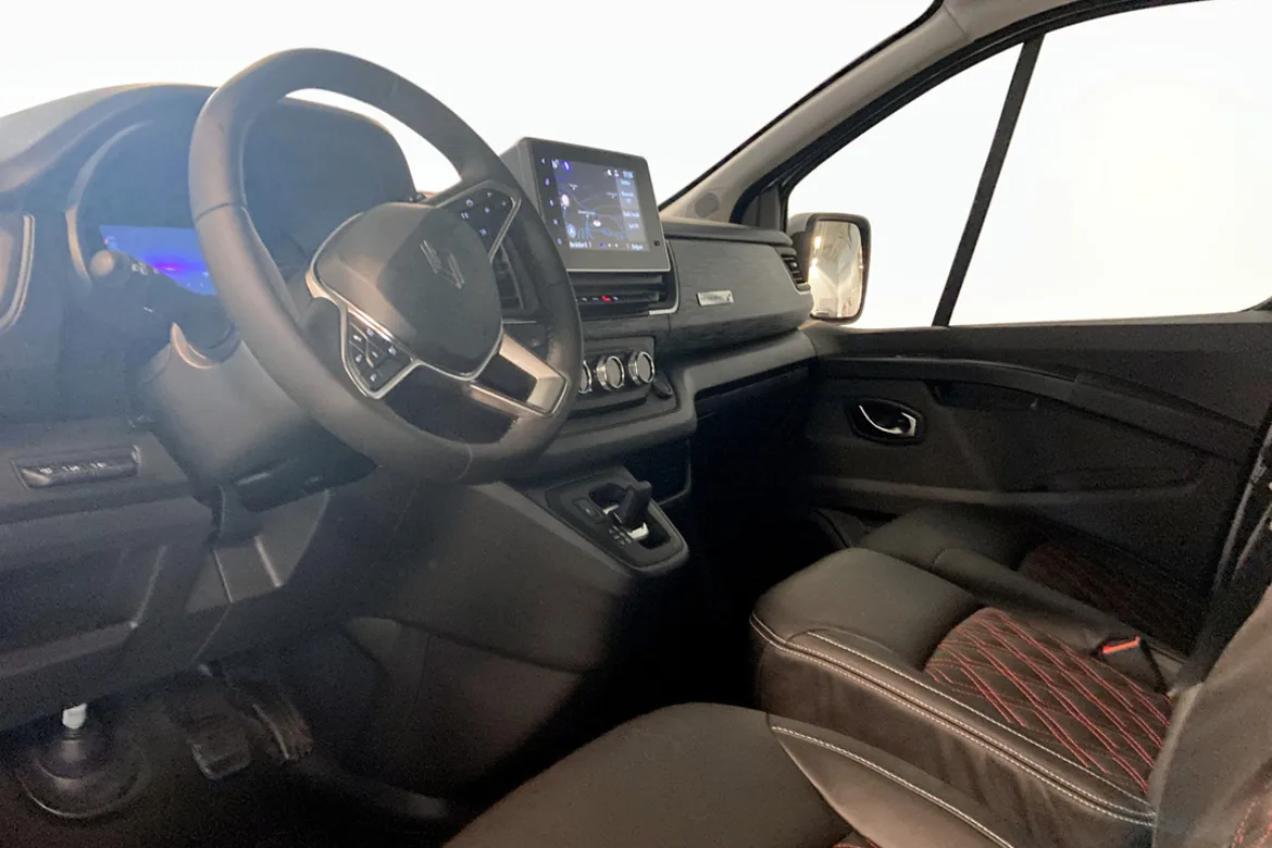 Renault Trafic Skåpbil