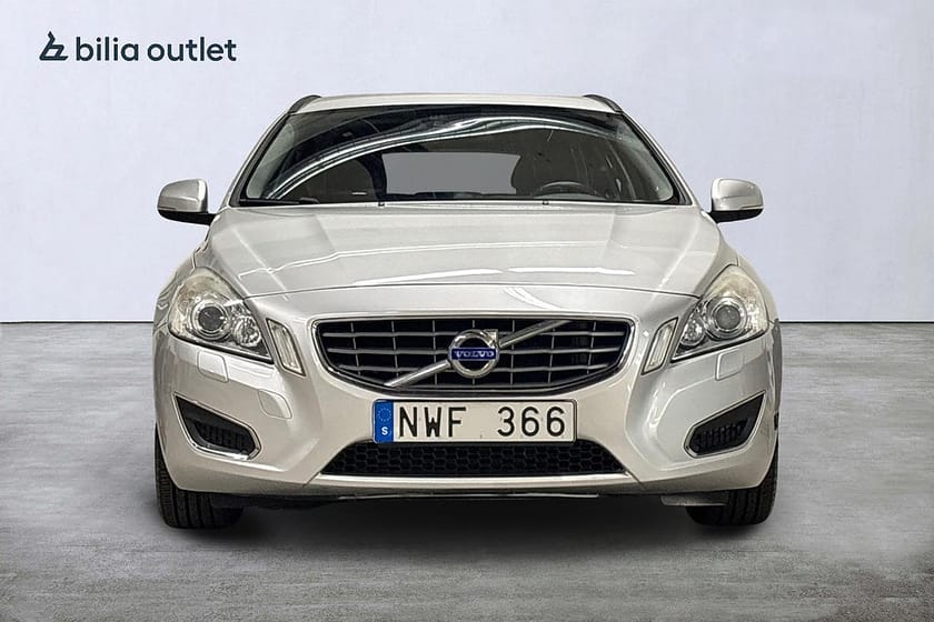 Bild 3 av Volvo V60 T4F aut Momentum 180hk Drag P-värm PDC KamremBytt