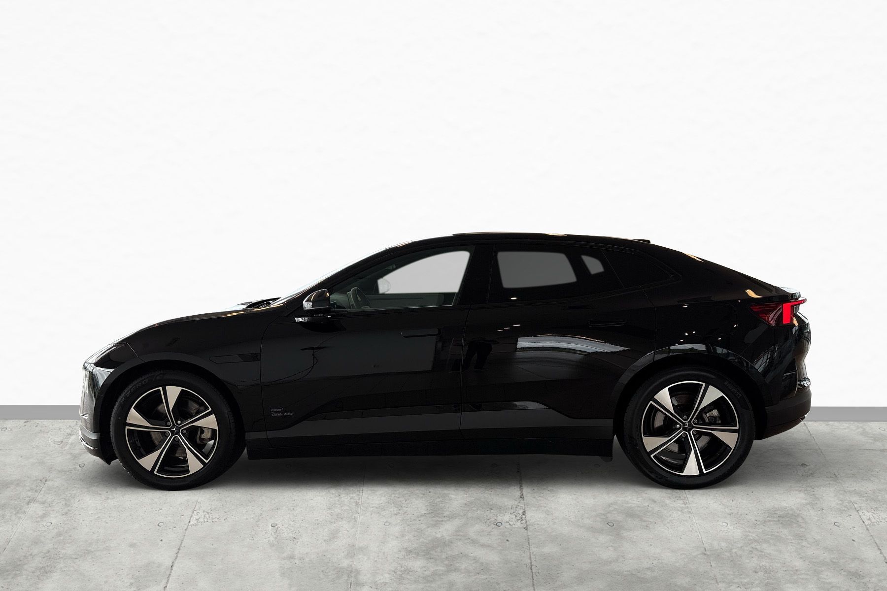 Polestar 4 272 hp