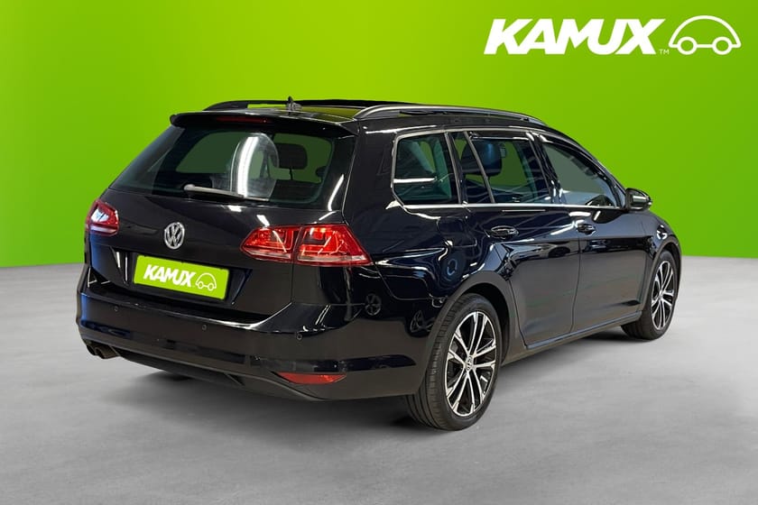 Bild 4 av Volkswagen Golf Sportscombi 1.4 TSI DSG GT 140hk Panorama Drag Kamera Värmare Dynaudio