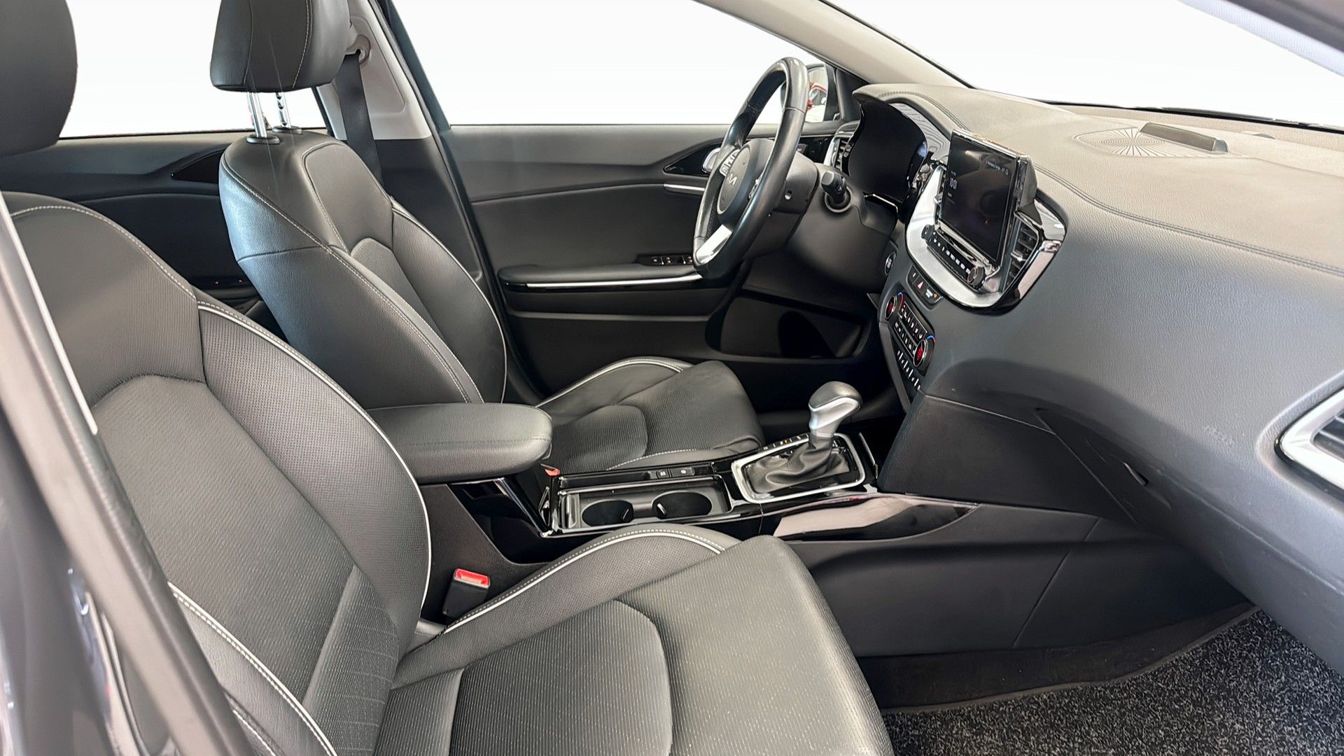 Kia Ceed Advance Plus/Dragkrok/Soltak 2024, bild 3/10