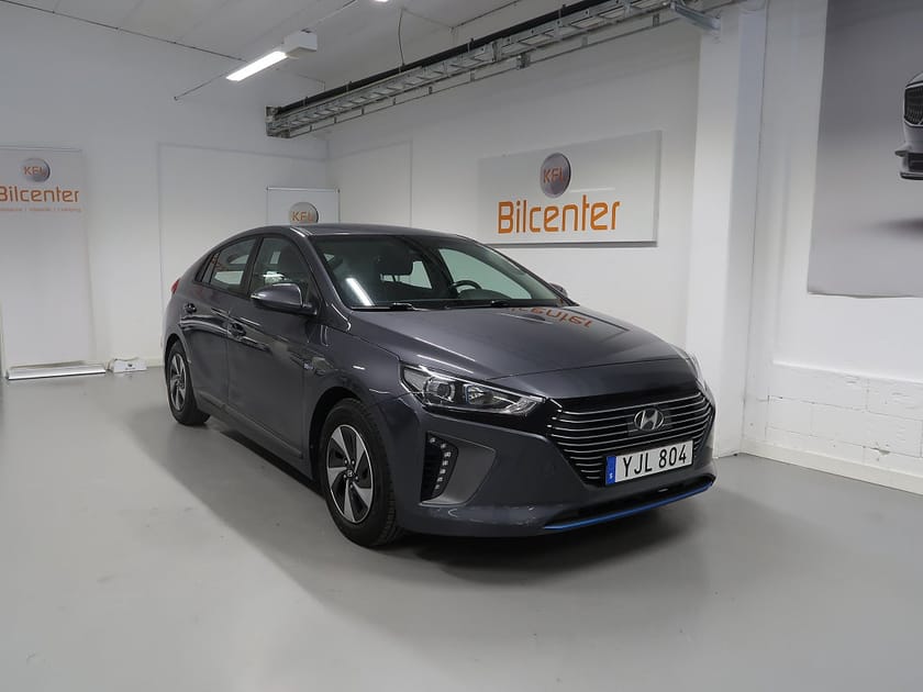 Bild 3 av Hyundai Ioniq Hybrid 1.6 DCT Comfort Aut-V-däck ingår-Kamera