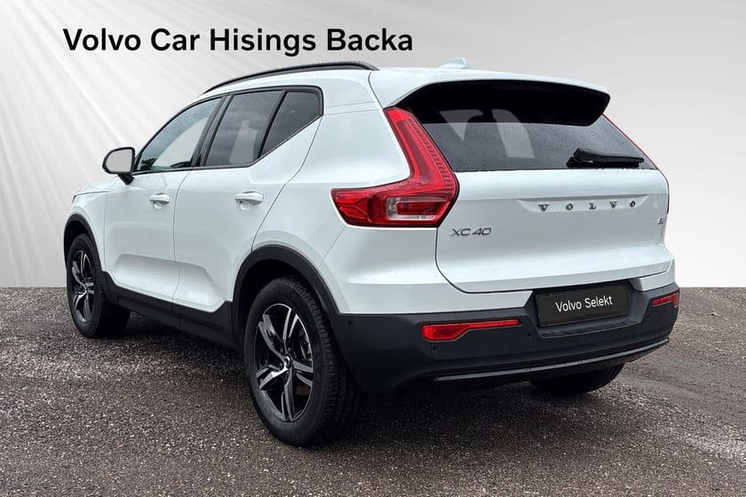 Bild 5 av Volvo XC40 B3 FWD Bensin Plus Dark | 360
