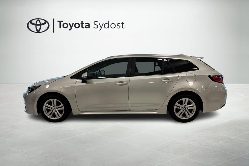 Bild 3 av Toyota Corolla Touring Sports Hybrid Drag Automat Rattvärme Backkamera