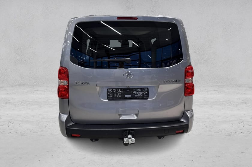 Bilde 3 av Toyota Proace L2 2.0D 144HK 4x4/Cruise/Krok/R.Kamera/ParkVarmer++
